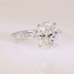 Oval Solid Engagement Ring
