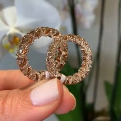 Brilliant Round Cut Engagement Ring